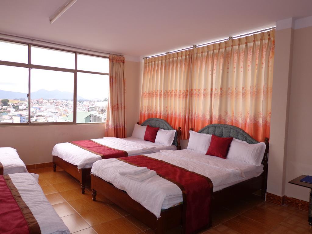 Phuong Tung Hotel Dalat Luaran gambar
